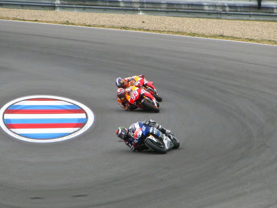 Scommesse-MotoGP-Valencia-Vinales-ci-prova-contro-Marquez